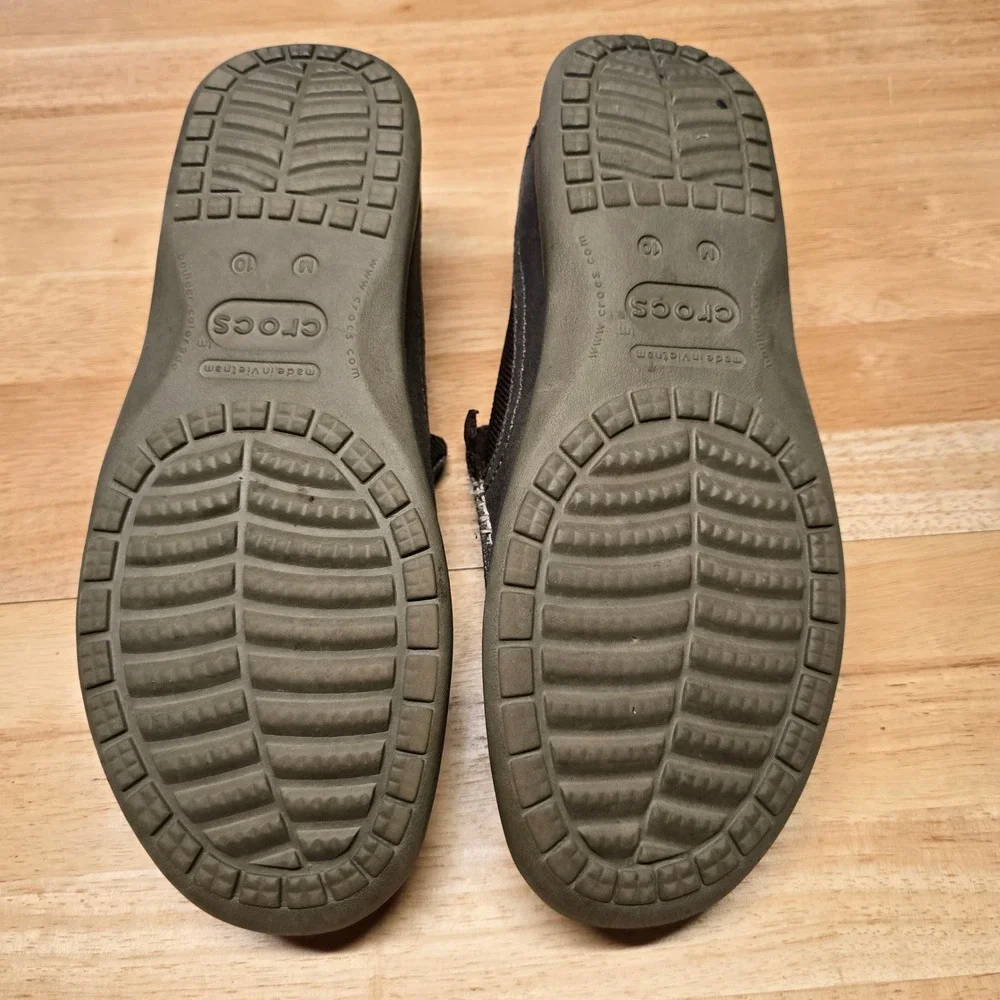 Crocs Santa Cruz Loafers Mens 10 Charcoal Grey Canvas Slip On Casual 202056